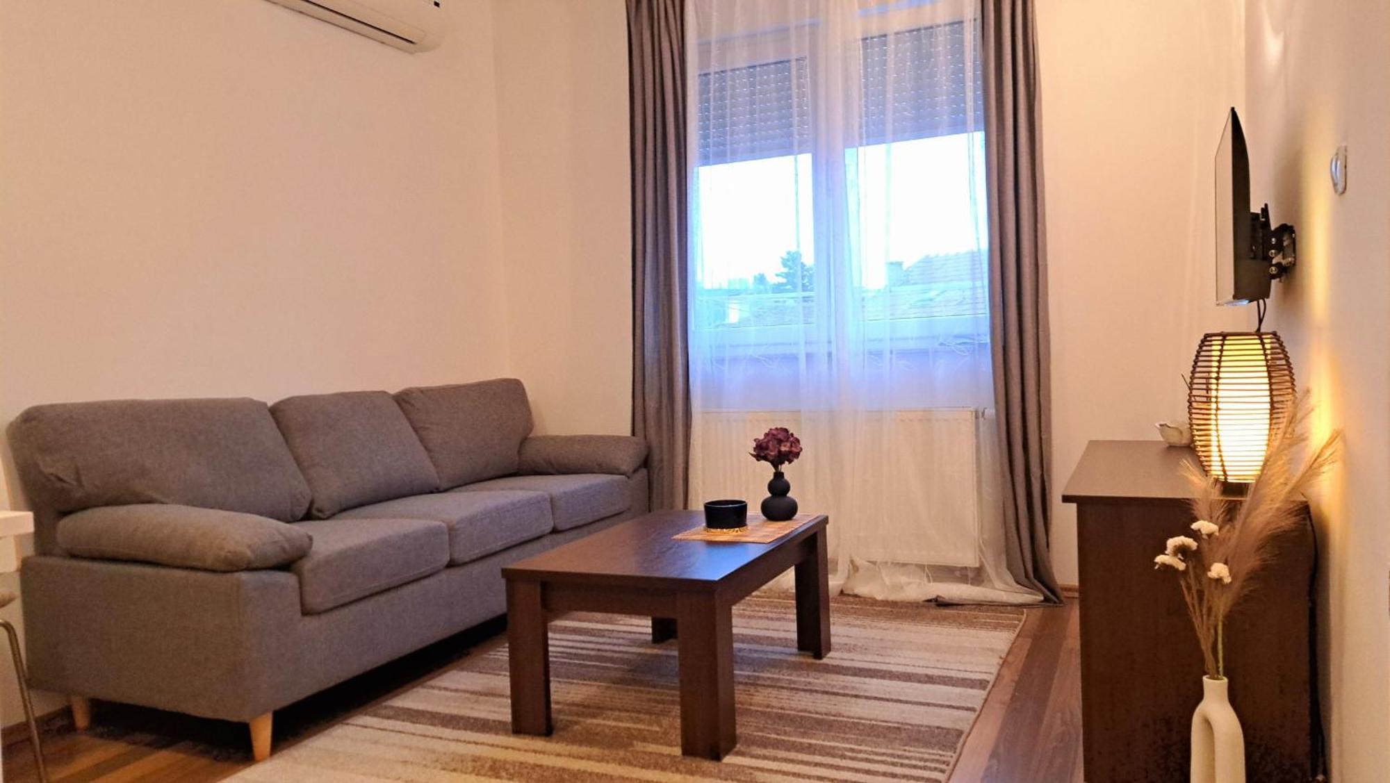 Lera Apartment-Free Public Parking Nearby Zagreb Bagian luar foto
