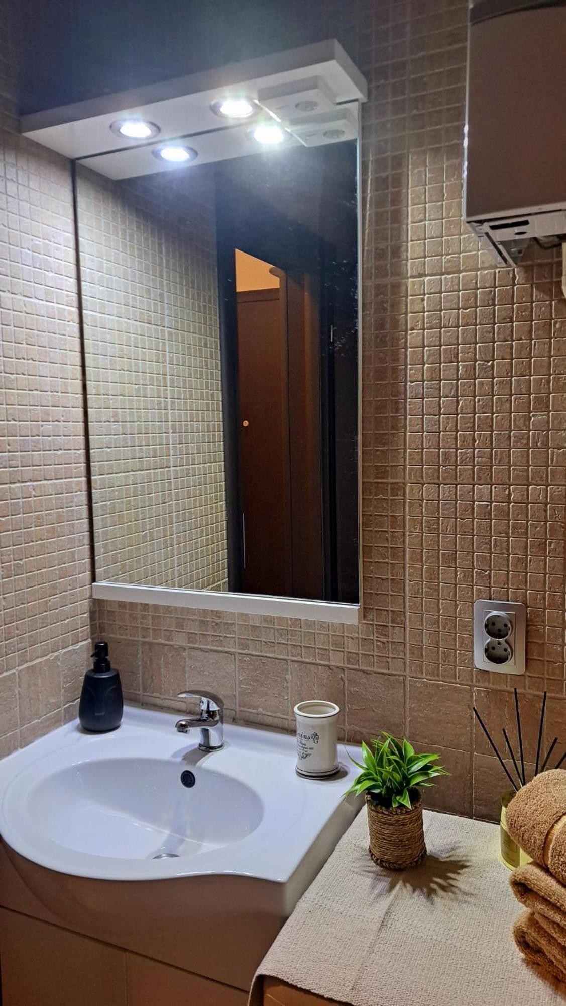 Lera Apartment-Free Public Parking Nearby Zagreb Bagian luar foto