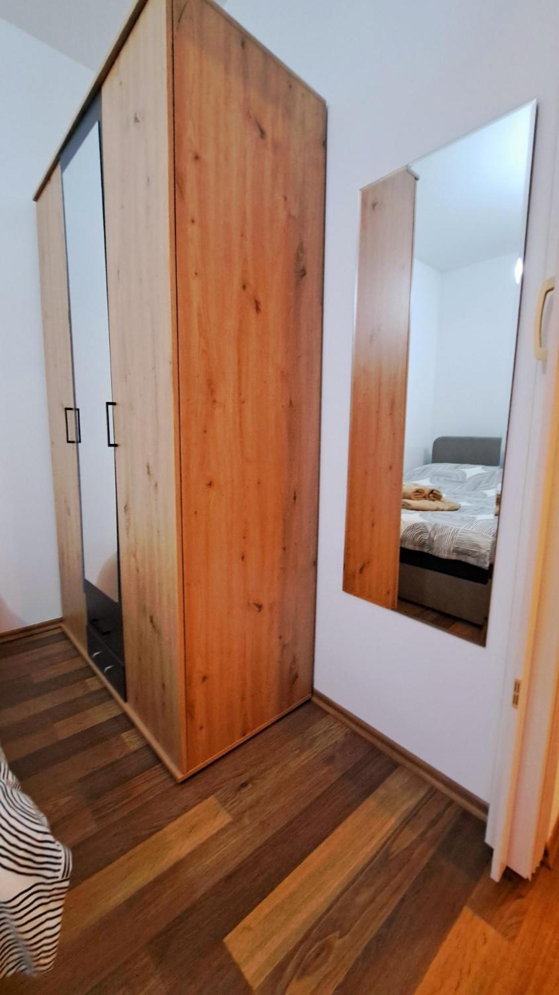 Lera Apartment-Free Public Parking Nearby Zagreb Bagian luar foto