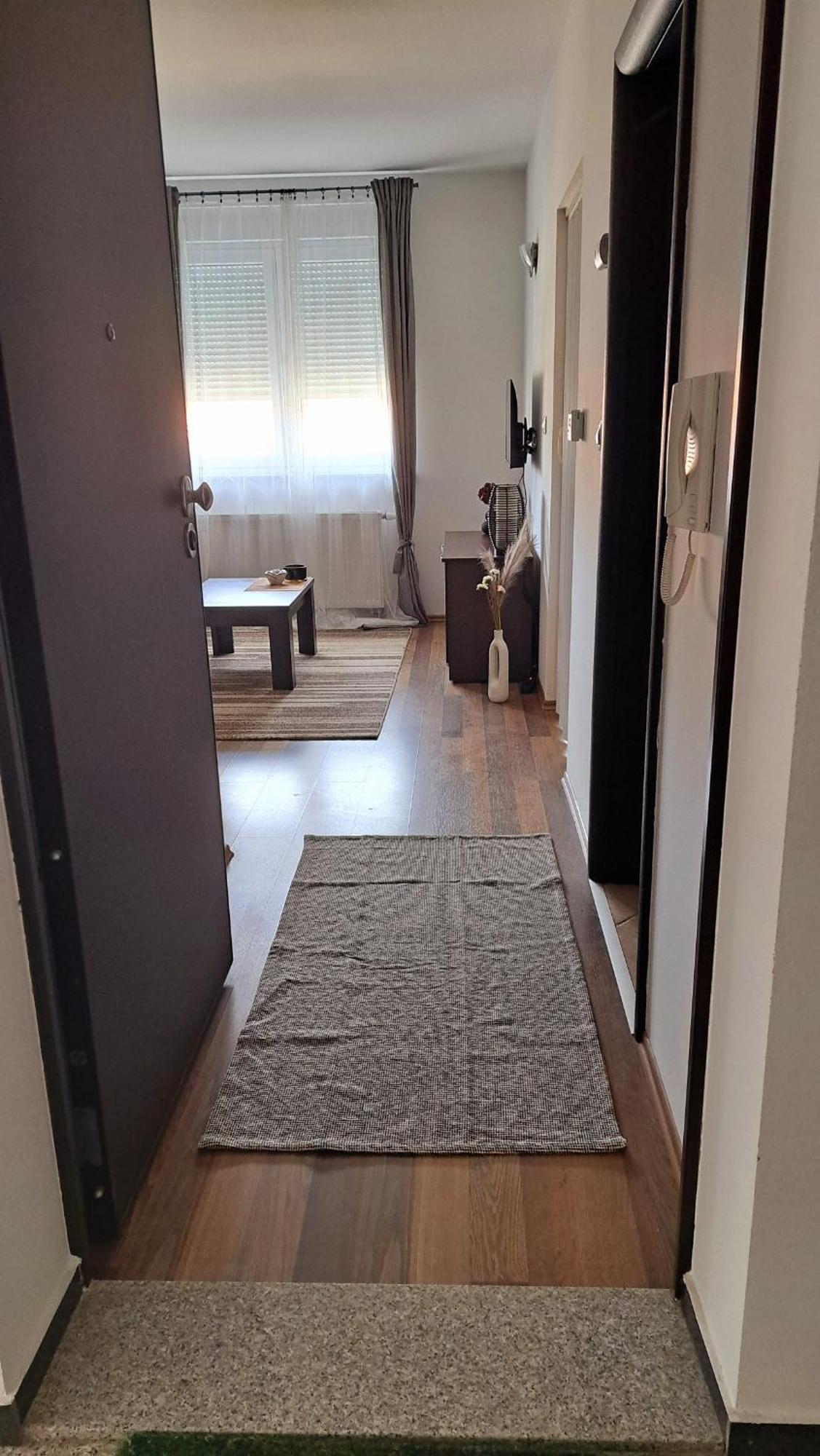 Lera Apartment-Free Public Parking Nearby Zagreb Bagian luar foto