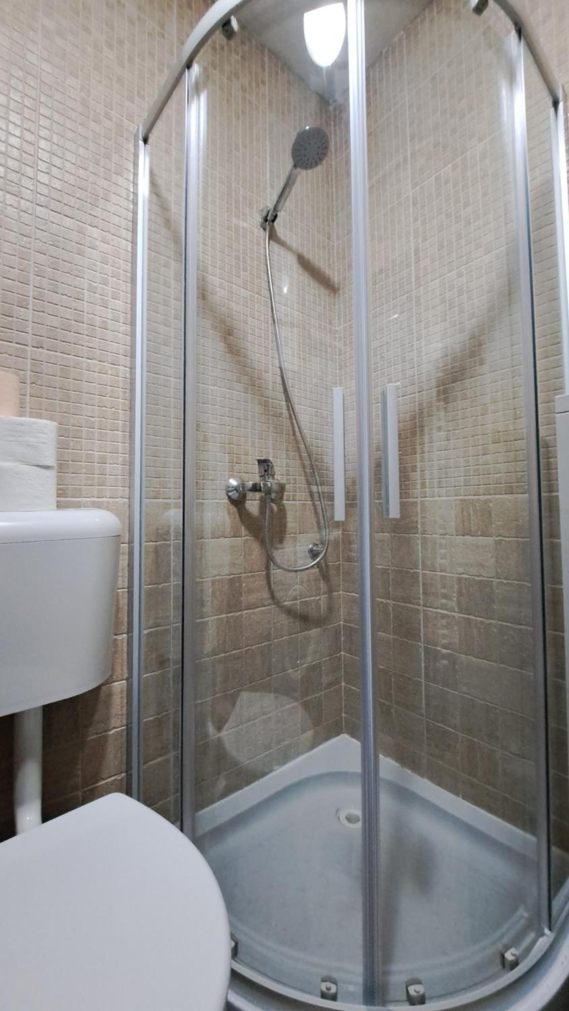 Lera Apartment-Free Public Parking Nearby Zagreb Bagian luar foto